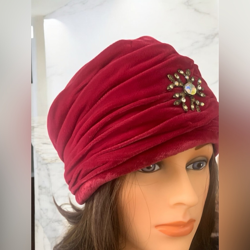 1960s Raspberry Red Vintage Velvet Turban Hat with Jewel Accent - Picture 4 of 14